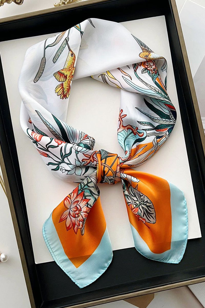 Cecile Foulard (100% hedvábí - 68cm)