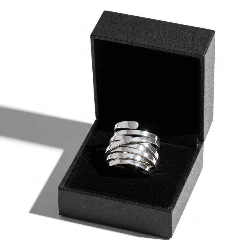 Vintage prsten z masivního stříbra