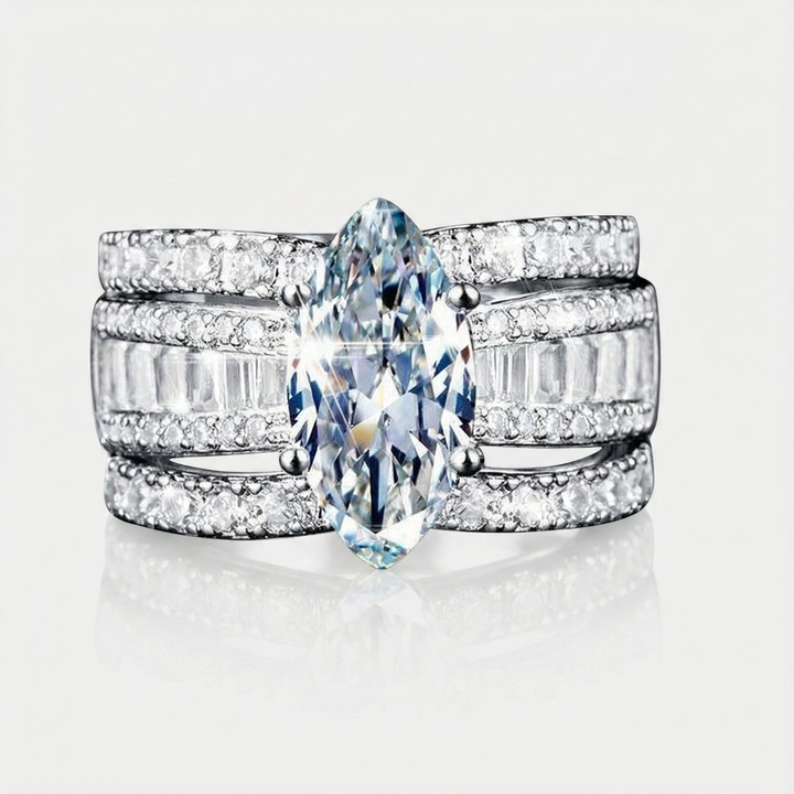 Veronika – Sada prstenů s diamanty a zlatými akcenty.